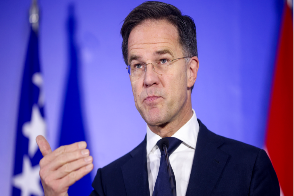 Rutte: NATO Hörmüz boğazında sərbəst keçidin təmin edilməsinə kömək edə bilər