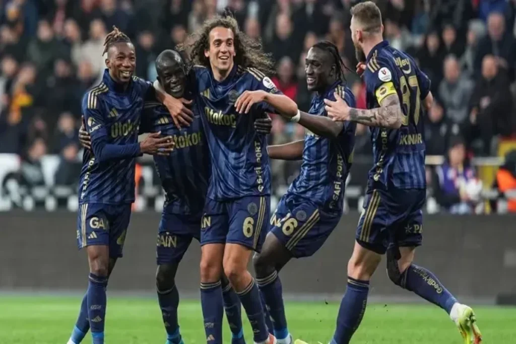 “Fənərbaxça” “Kayserispor”a qələbə çalıb