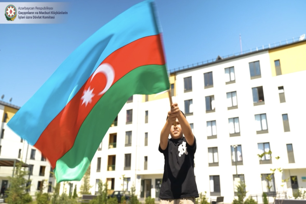 Doğma yurdda xoşbəxt uşaqlıq – VİDEO