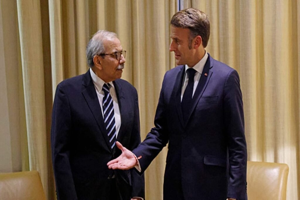 Sabah Makron Parisdə Livanın baş naziri ilə görüşəcək