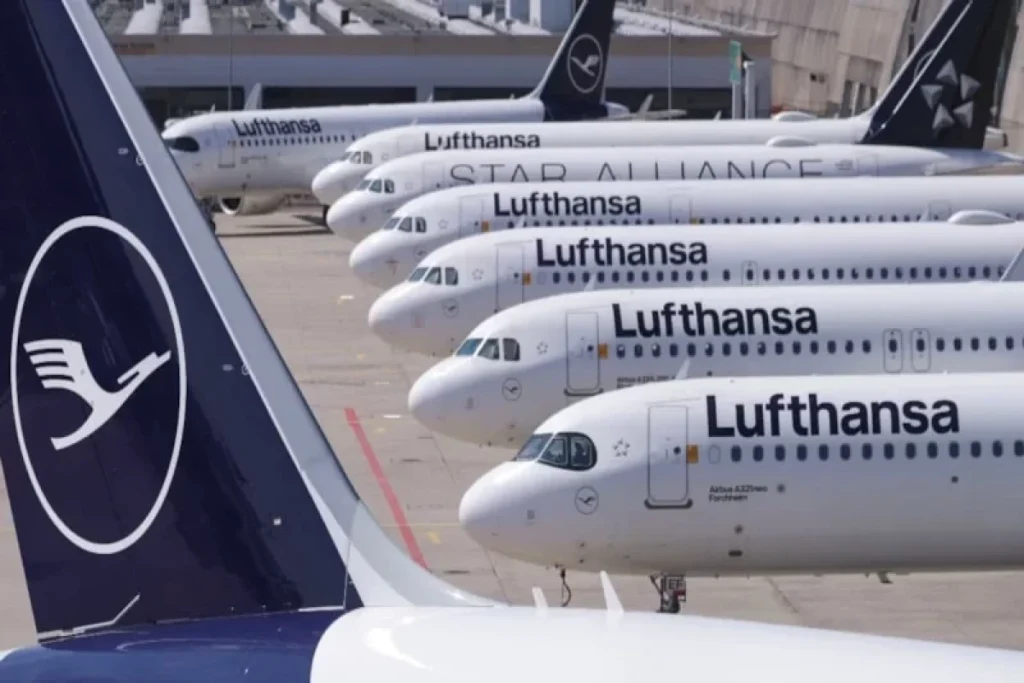 “Lufthansa” yanacaq qiymətlərinə görə 20 min uçuşu ləğv edib