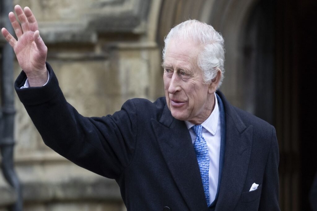 Bukingem sarayı: Silahlı insidentə baxmayaraq III Çarlzın ABŞ səfəri plan üzrə keçiriləcək