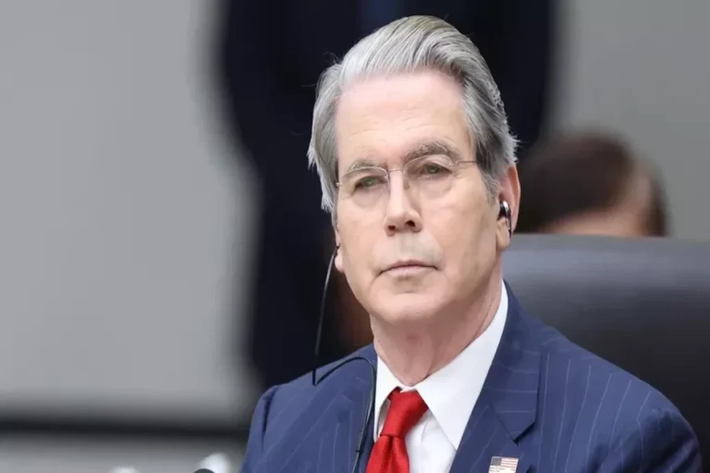 ABŞ İran Hava Yolları ilə əməkdaşlıq edən şirkətlərə sanksiya tətbiq edə bilər