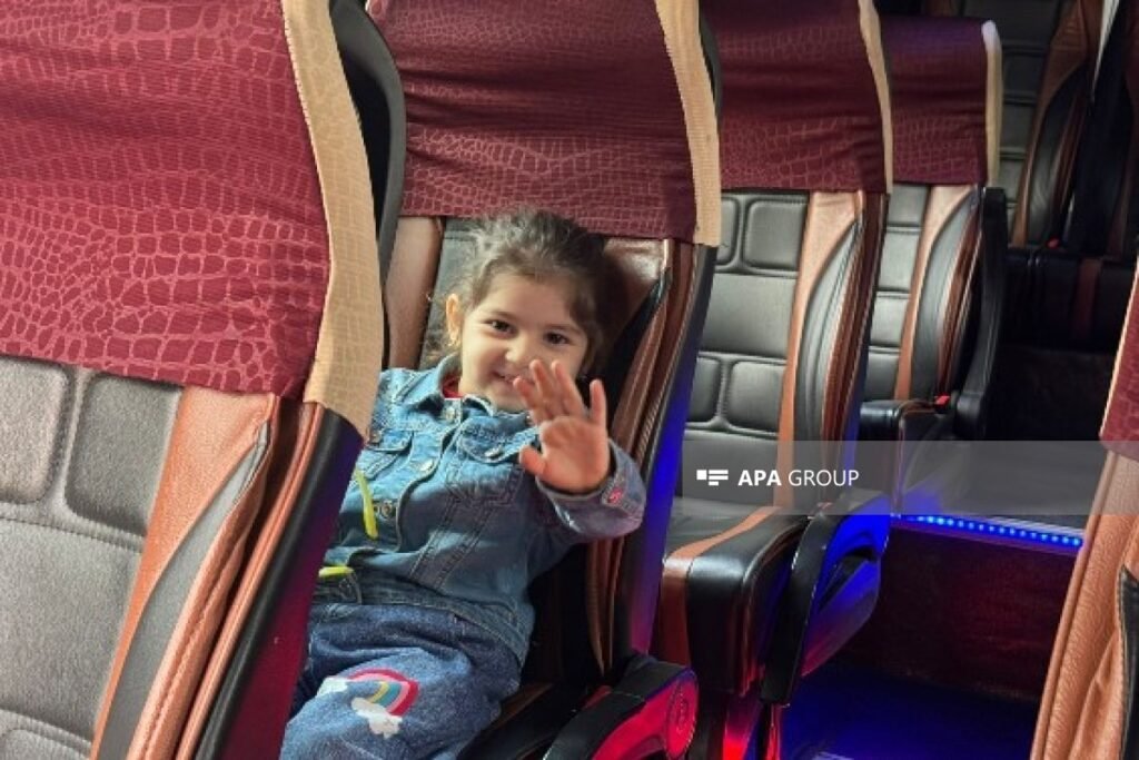 Xocavənd şəhərinə, Qırmızı Bazar qəsəbəsinə və Xanoba kəndinə növbəti köç karvanları yola salınıb