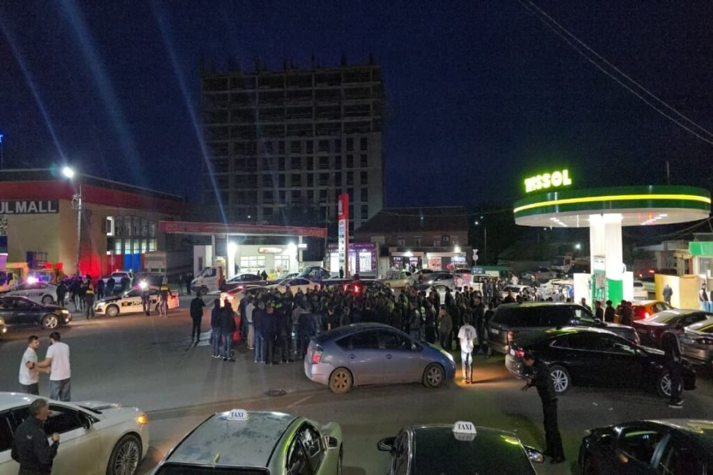 Marneulidə azərbaycanlı uşağı maşın vurub- həyatını xilas etmək mümkün olmayıb