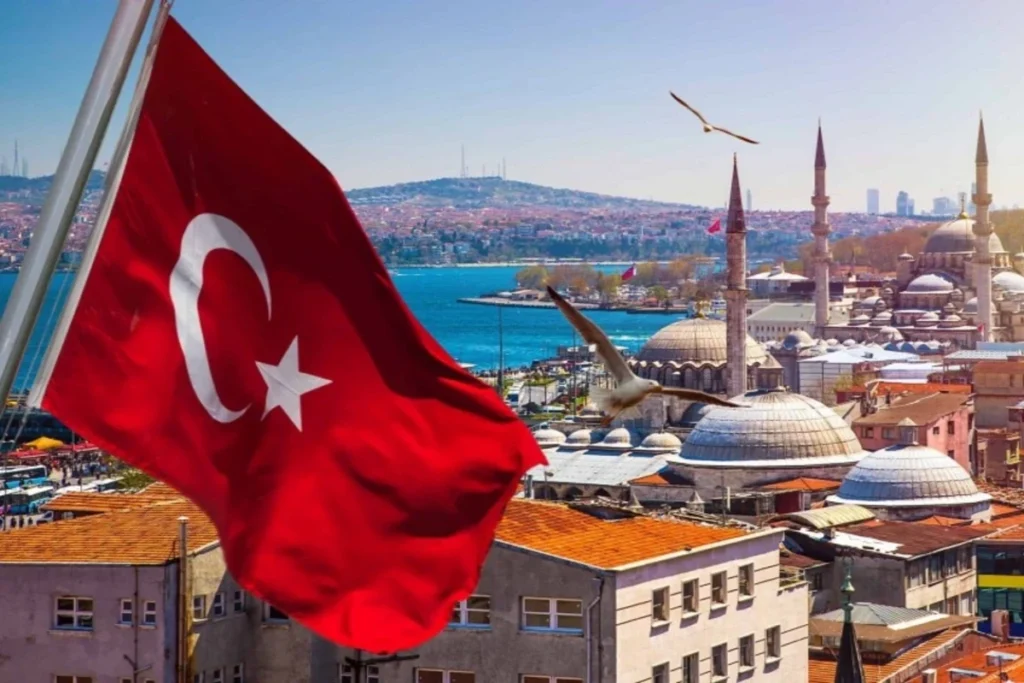 Ötən ay Azərbaycan vətəndaşları Türkiyədə 76 mənzil alıb