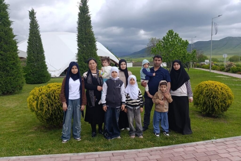 10 övladlı ailə Xocalıya qayıdıb – FOTO