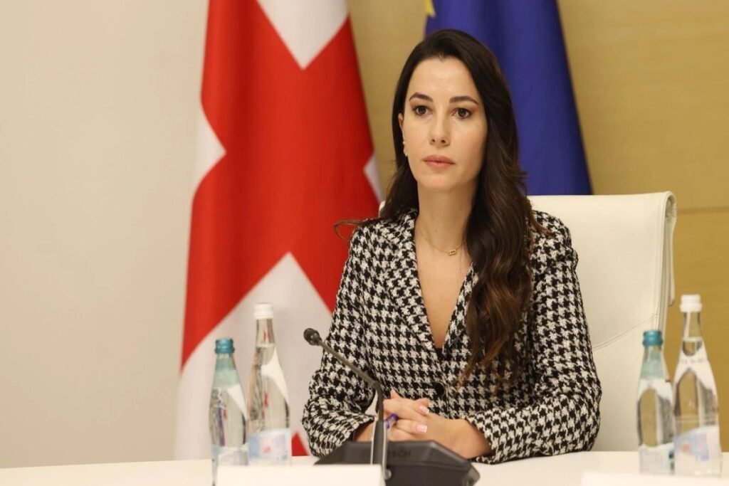 Gürcü nazir: Bakı-Tbilisi-Qars dəmir yolu xətti Orta Dəhlizin dəyərini yüksəldəcək
