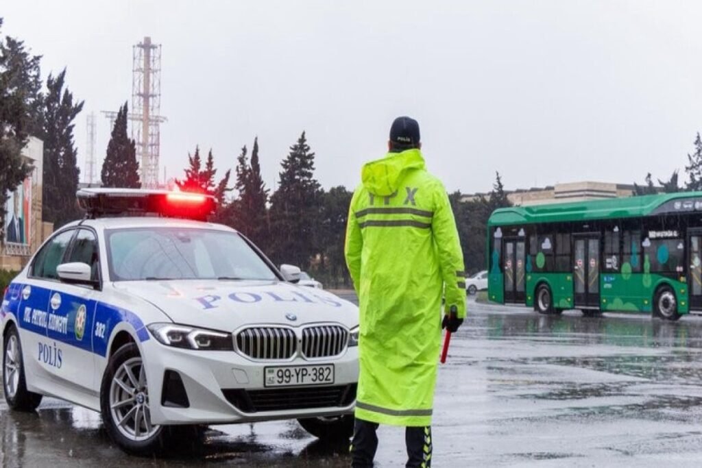BDYPİ əlverişsiz hava şəraiti ilə bağlı sürücülərə və piyadalara çağırış edib