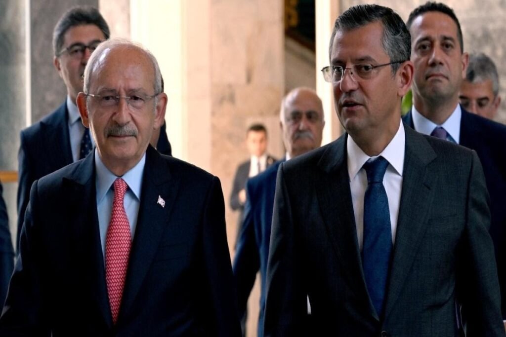 Kılıçdaroğlu Özgür Özəlin qrup sədrliyinin ləğvi üçün TBMM-yə müraciət edib
