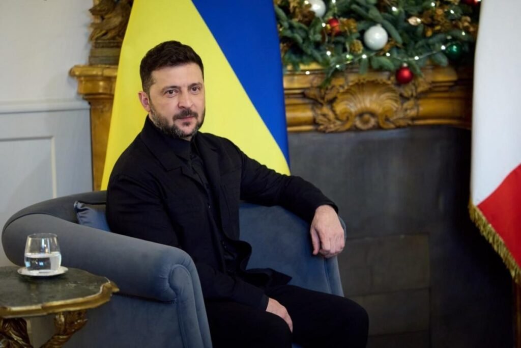 Zelenski: Müharibənin diplomatik həlli üçün fürsət yaranıb