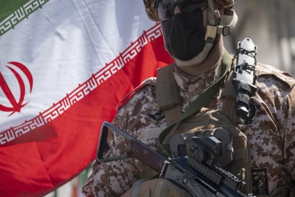 SEPAH ABŞ və İsrailə məxsus gəmini vurduğunu açıqlayıb