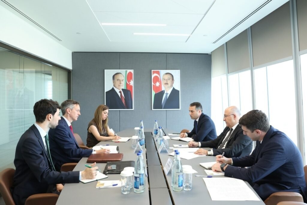 Azərbaycan–Böyük Britaniya iqtisadi-ticarət əməkdaşlığının inkişaf perspektivləri müzakirə olunub