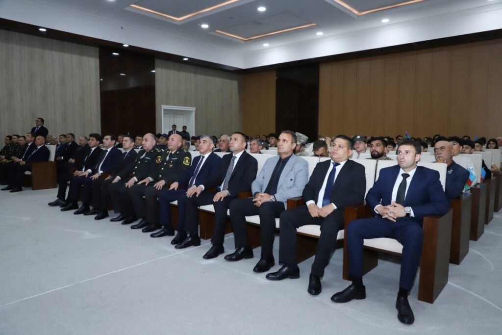Dövlət Xidməti Gədəbəydə gənclər üçün tədbir keçirib