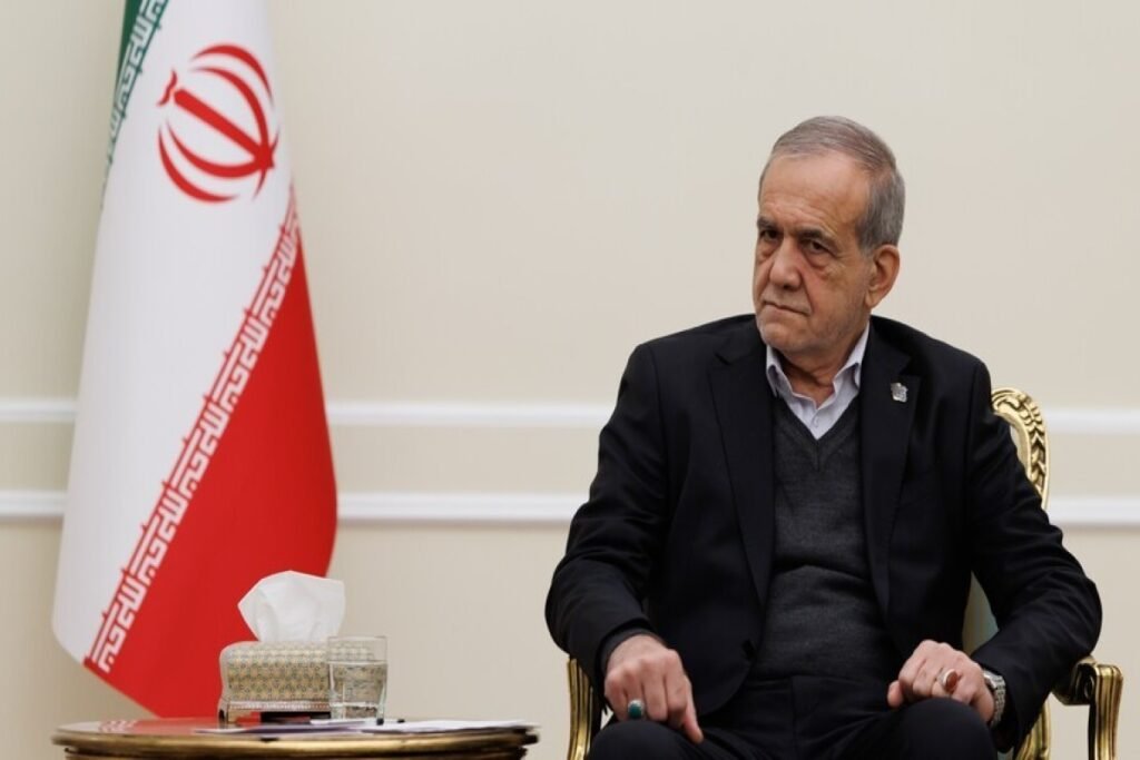 Pezeşkian: İran Təhlükəsizlik Şurası ABŞ ilə dialoqu davam etdirmək qərarına gəldi