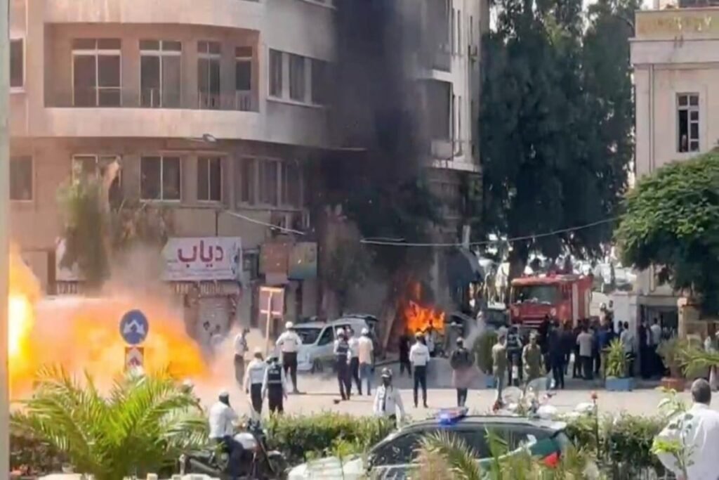 Dəməşqdə Makronun qaldığı hotelin yaxınlığında partlayış olub, 18 nəfər yaralanıb – YENİLƏNİB-2 – PARTLAYIŞ ANI