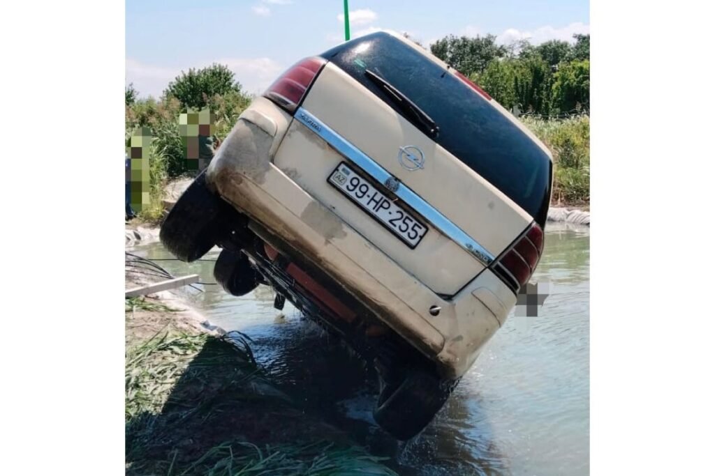 Xaçmazda sürücü sükan arxasında ölüb, avtomobil gölə düşüb – YENİLƏNİB