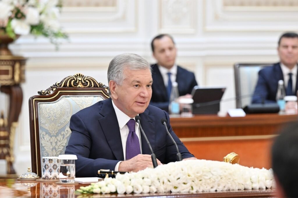 Şavkat Mirziyoyev: “İki ölkə – bir çempionat” proqramının hazırlanması lazımdır