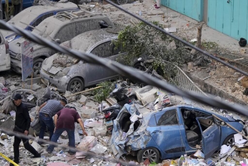 İsrailin Livana hücumları nəticəsində ölənlərin sayı 4330 nəfərə çatıb