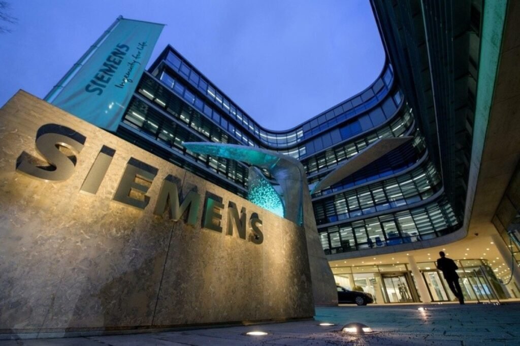 “Siemens” rəhbəri Aİ-nin Çinə qarşı genişmiqyaslı tariflərinə qarşı çıxıb