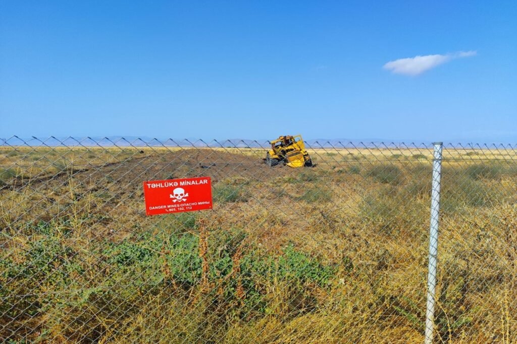 Ağdamda traktor minaya düşüb, xəsarət alan var – YENİLƏNİB