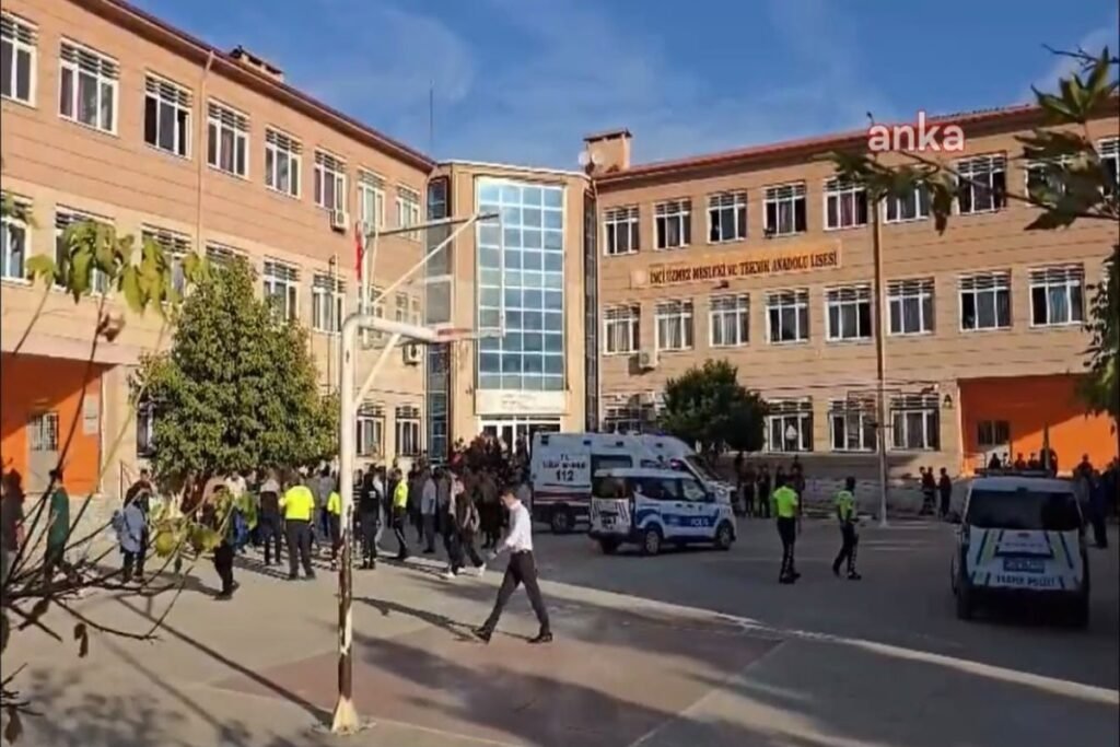 Türkiyədə məktəbin yaxınlığındakı silahlı hücumda 1 şagird ölüb, daha 11 nəfər yaralanıb – YENİLƏNİB