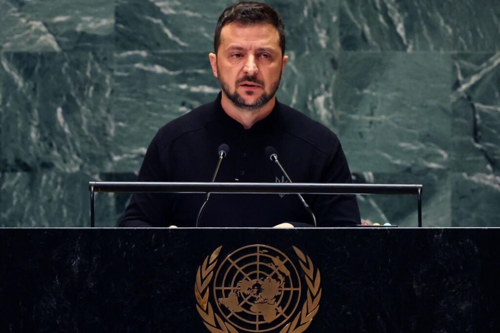 Zelenski: Rusiya Ukraynanın enerji sistemlərinə hücumları davam etdirsə, onu ağır qış gözləyir