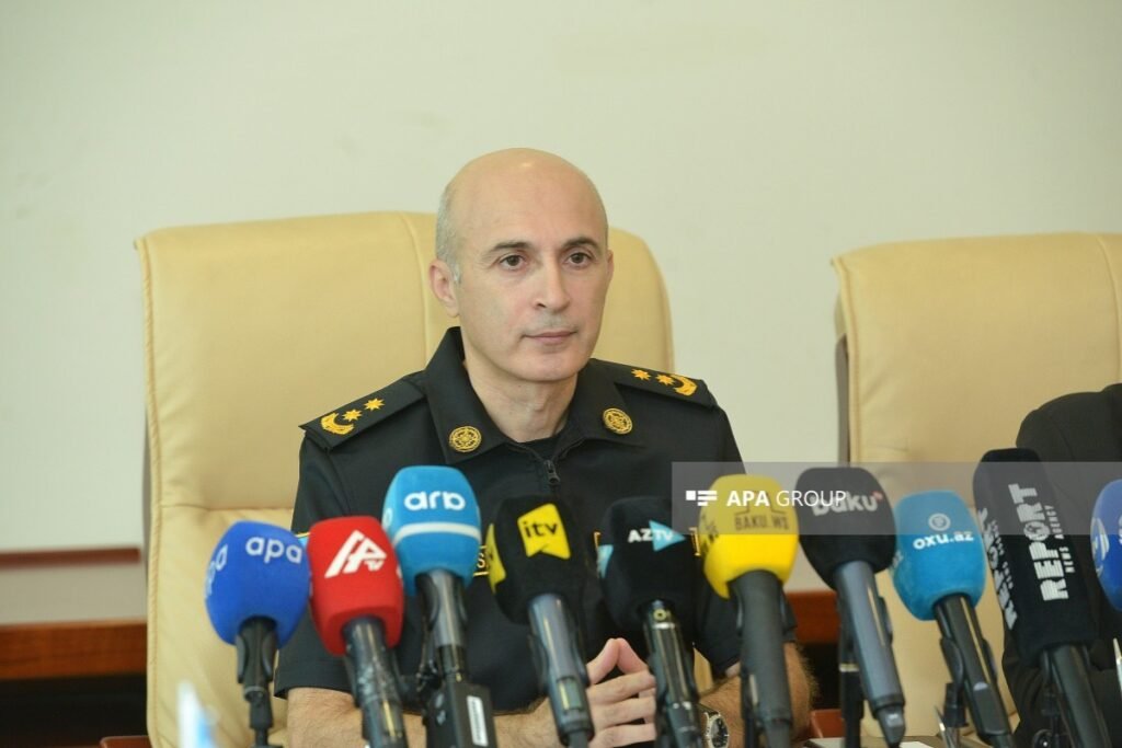 FHN: Dənizdə batdığı ehtimal edilən 3 nəfərin axtarışları davam edir