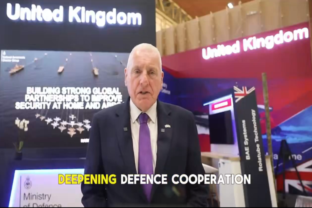 Britaniyanın müdafiə üzrə dövlət naziri Azərbaycanla əməkdaşlığın daha da dərinləşəcəyinə əmindir