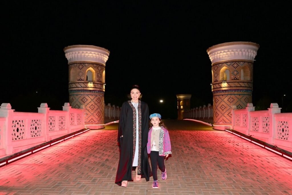 Leyla Əliyeva Səmərqənddə “Əbədi şəhər” kompleksi ilə tanış olub – FOTO